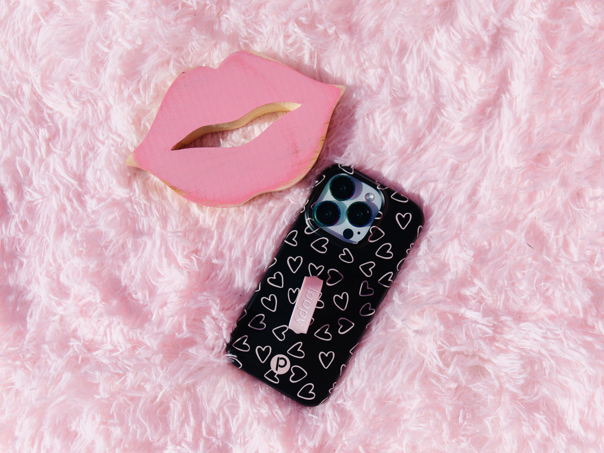 A Midnight Hearts Loopy Case.