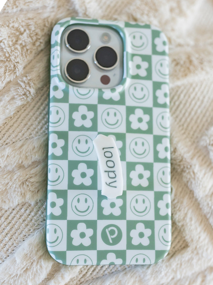  A Groovy Sage Checkered Loopy Case.|| feature-media